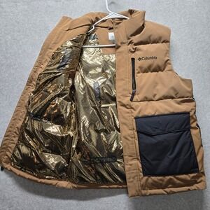 Columbia Omni-Heat Infinity Puffer Vest Mens Medium Tan Black WM8885 Insulated